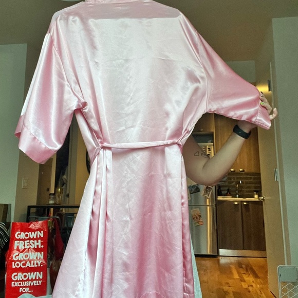 Victoria’s Secret Vintage Silk Robe - Picture 2 of 3
